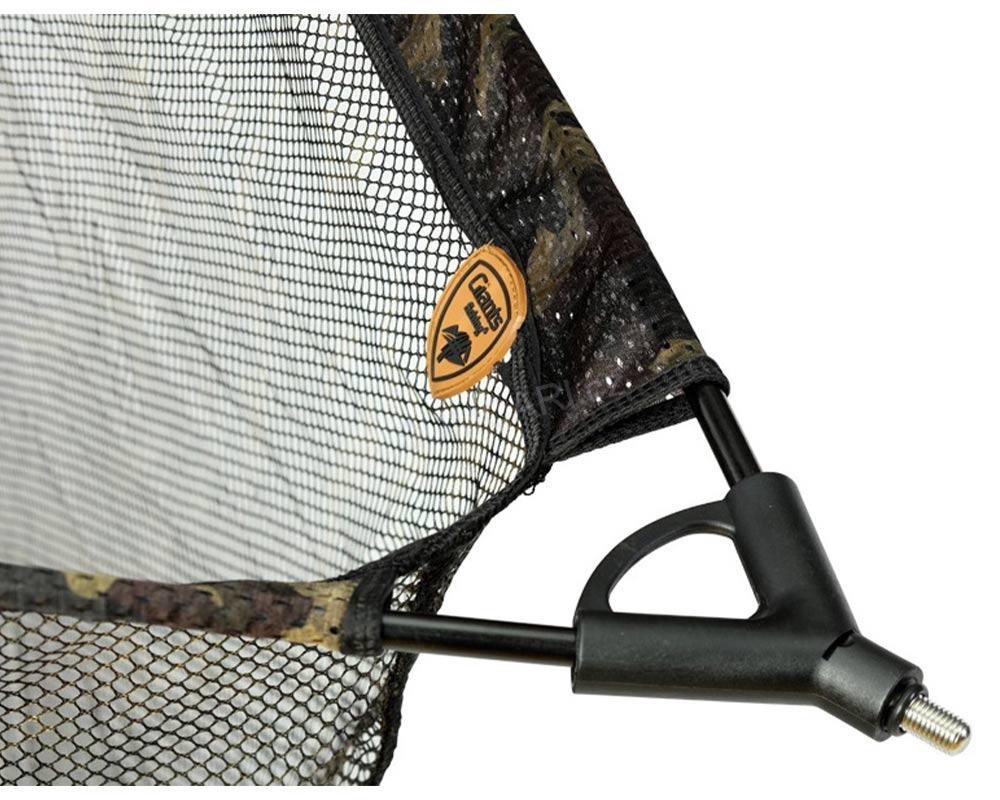Giants Fishing podběrák Carp Landing Net Camo 42