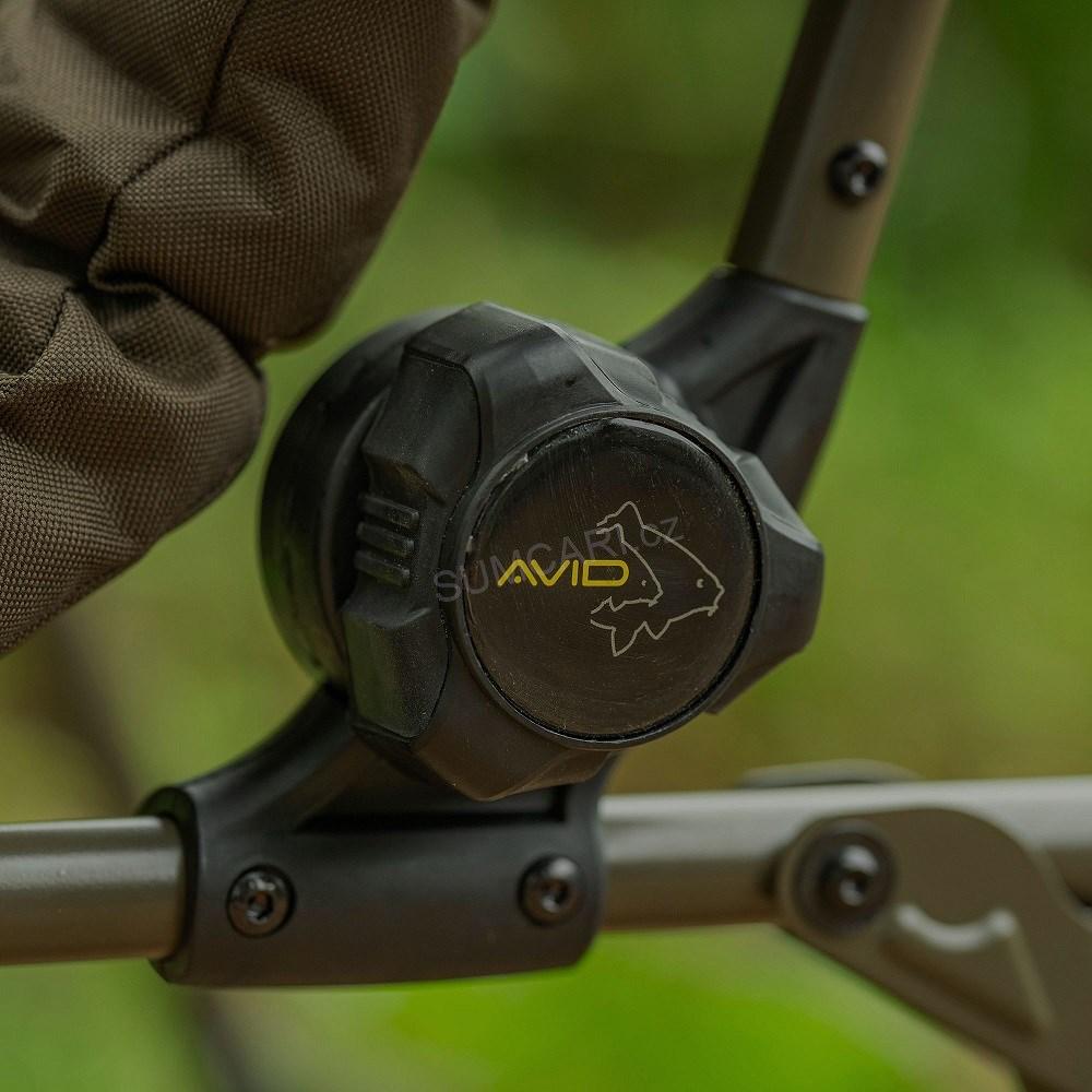 Avid Carp křeslo Benchmark Leveltech Hi-Back Recliner Chair