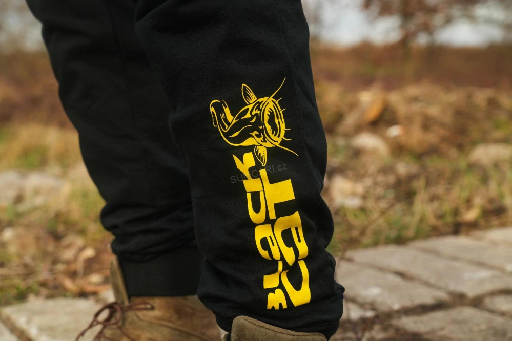 Black Cat tepláky Black Joggers, vel. XXXL
