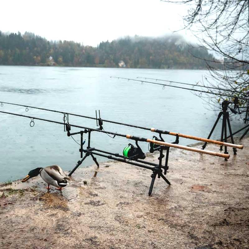 Giants Fishing stojan Compact Rod Pod 3 Rods