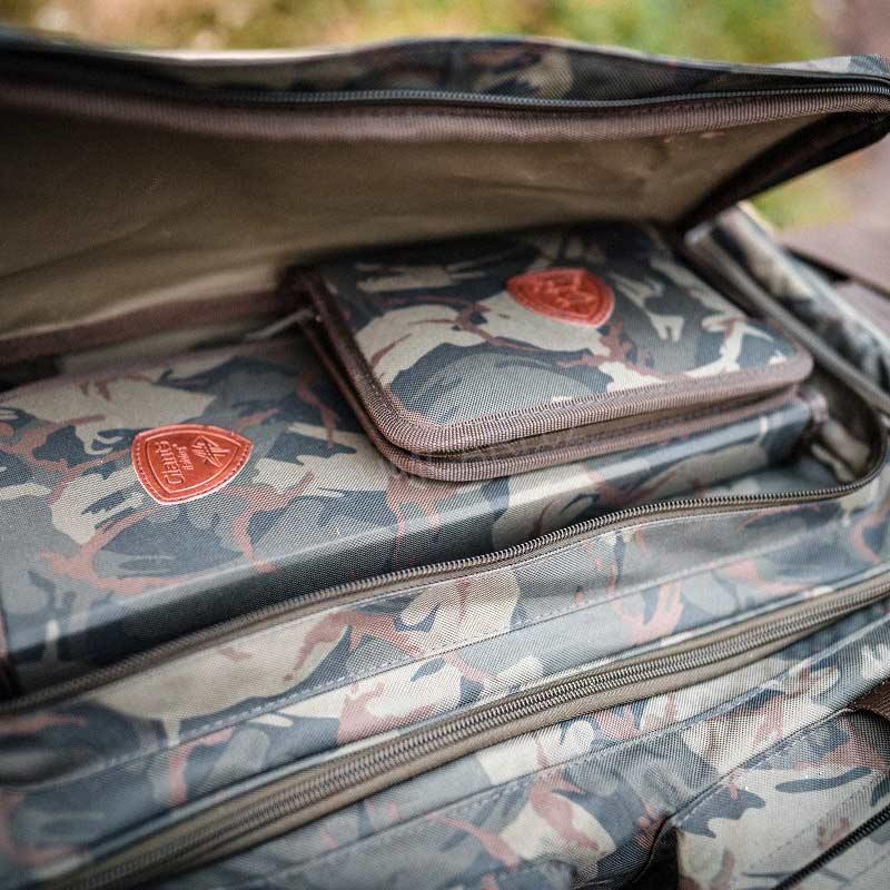 Giants fishing rybářská taška Deluxe Large Carryall