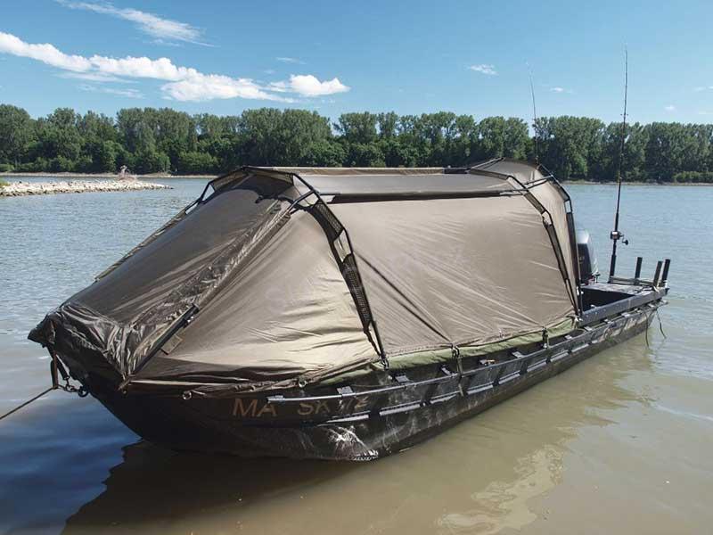 Black Cat stan Special Boat Cave