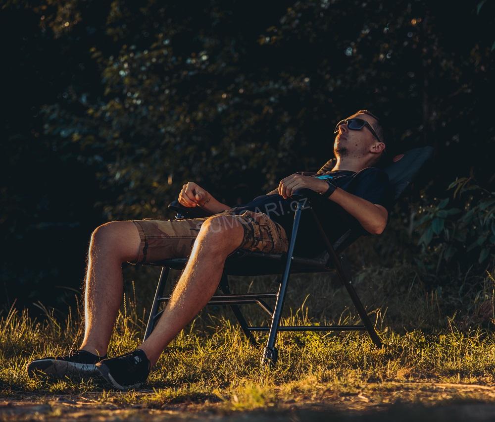 Giants fishing sedačka Chair Long Back