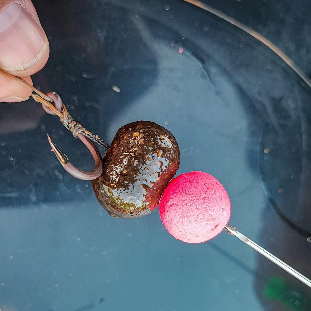MadCat plovoucí boilies POP-UP Bait 20mm 100g