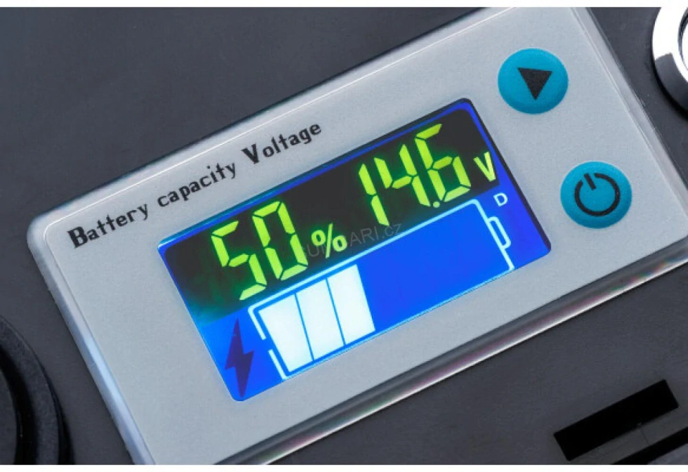 M-CELL LiFePO4 12V 100Ah + 20A nabíječka