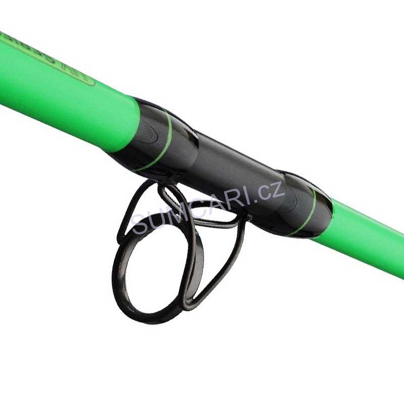 MADCAT prut na sumce UV Series Heavy Duty Rod 2.70m 200-300g, 2 díl