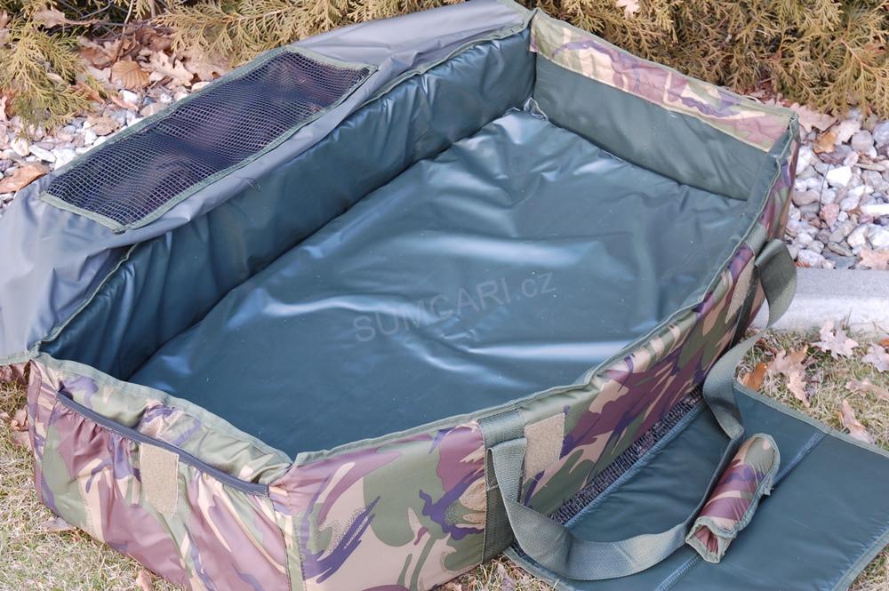 Giants Fishing podložka pod ryby Unhooking Mat Carp Camo