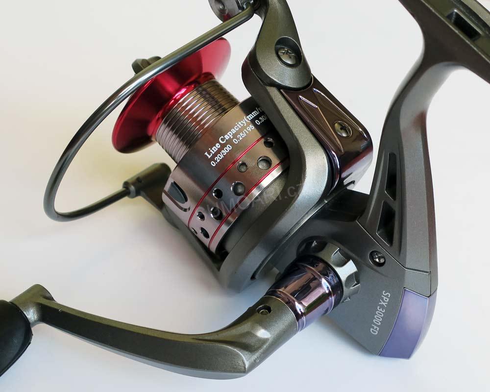 Giants Fishing SPX 4000 FD, akce 1+1 Zdarma!
