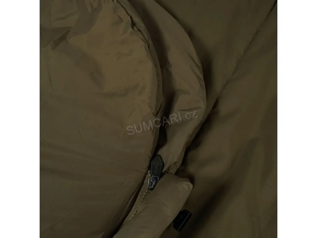 Avid Carp lehátko se spacákem Revolve X System