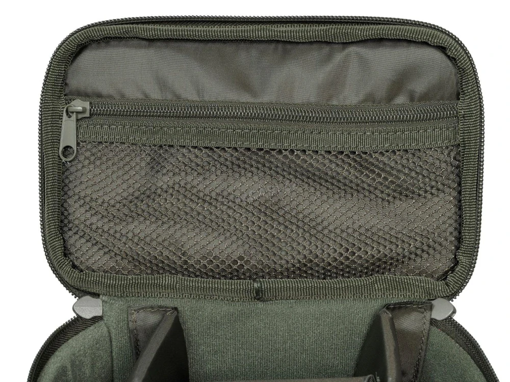 JRC pouzdro na drobnosti Defender II Accessory Bag, Medium
