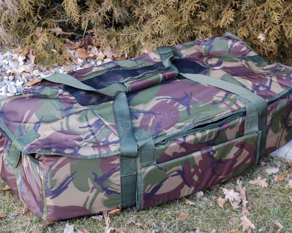 Giants Fishing podložka pod ryby Unhooking Mat Carp Camo