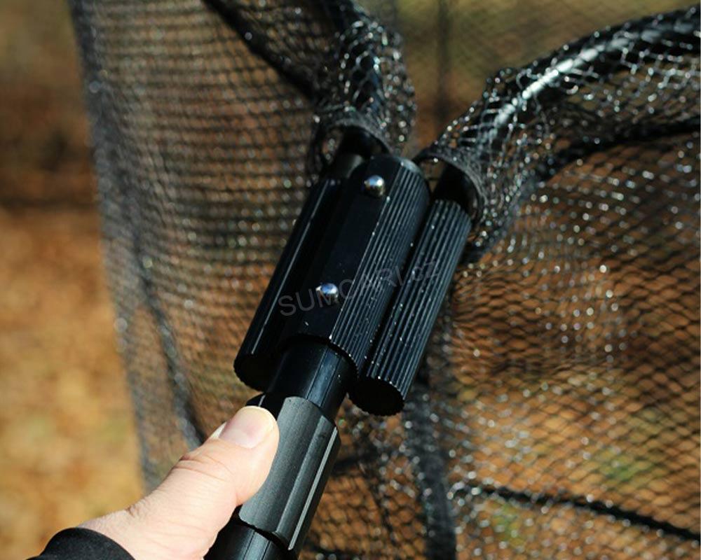 Giants Fishing podběrák Deluxe Landing Net Rubber 85x75cm