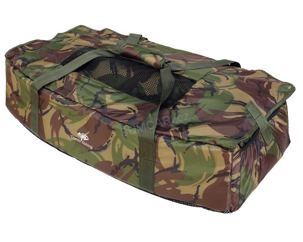 Giants Fishing podložka pod ryby Unhooking Mat Carp Camo